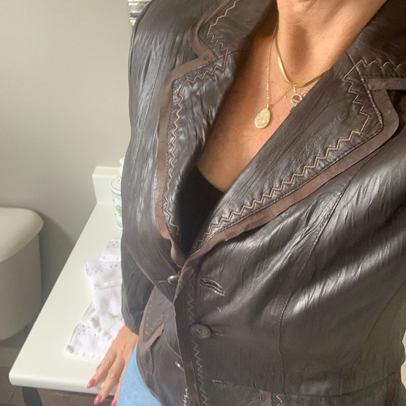 Gerry Weber size 6 Leather Jacket - Picture 3 of 11